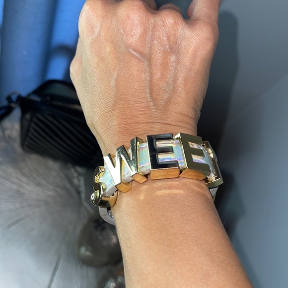 BCBGeneration SWEET 💙holographic iridescent affirmation Snap Bracelet - Picture 3 of 9